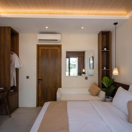 Tika Lombok Hotel Kuta  Kültér fotó
